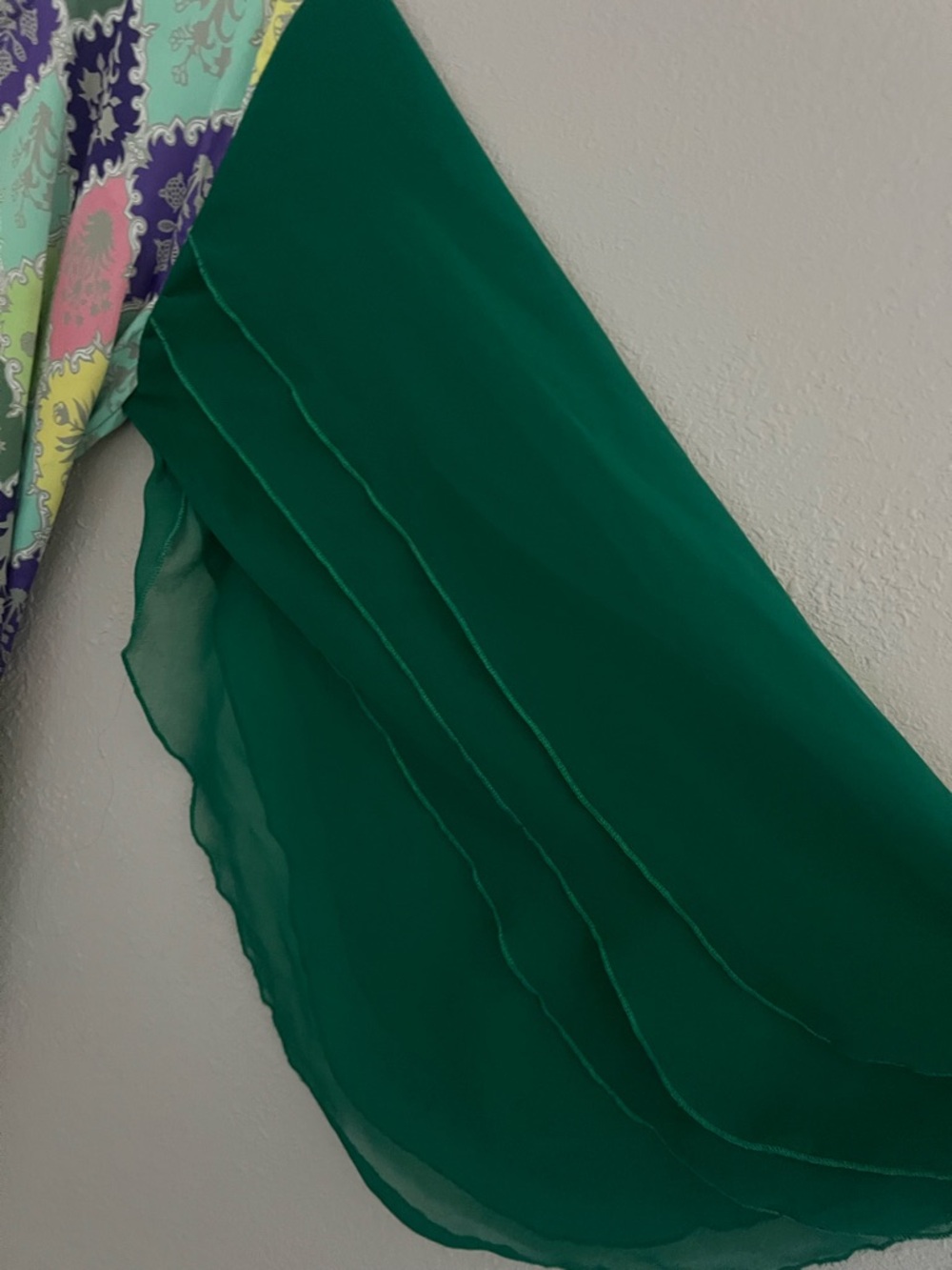 Dubai Makhawer Dress - Picture 6 of 10